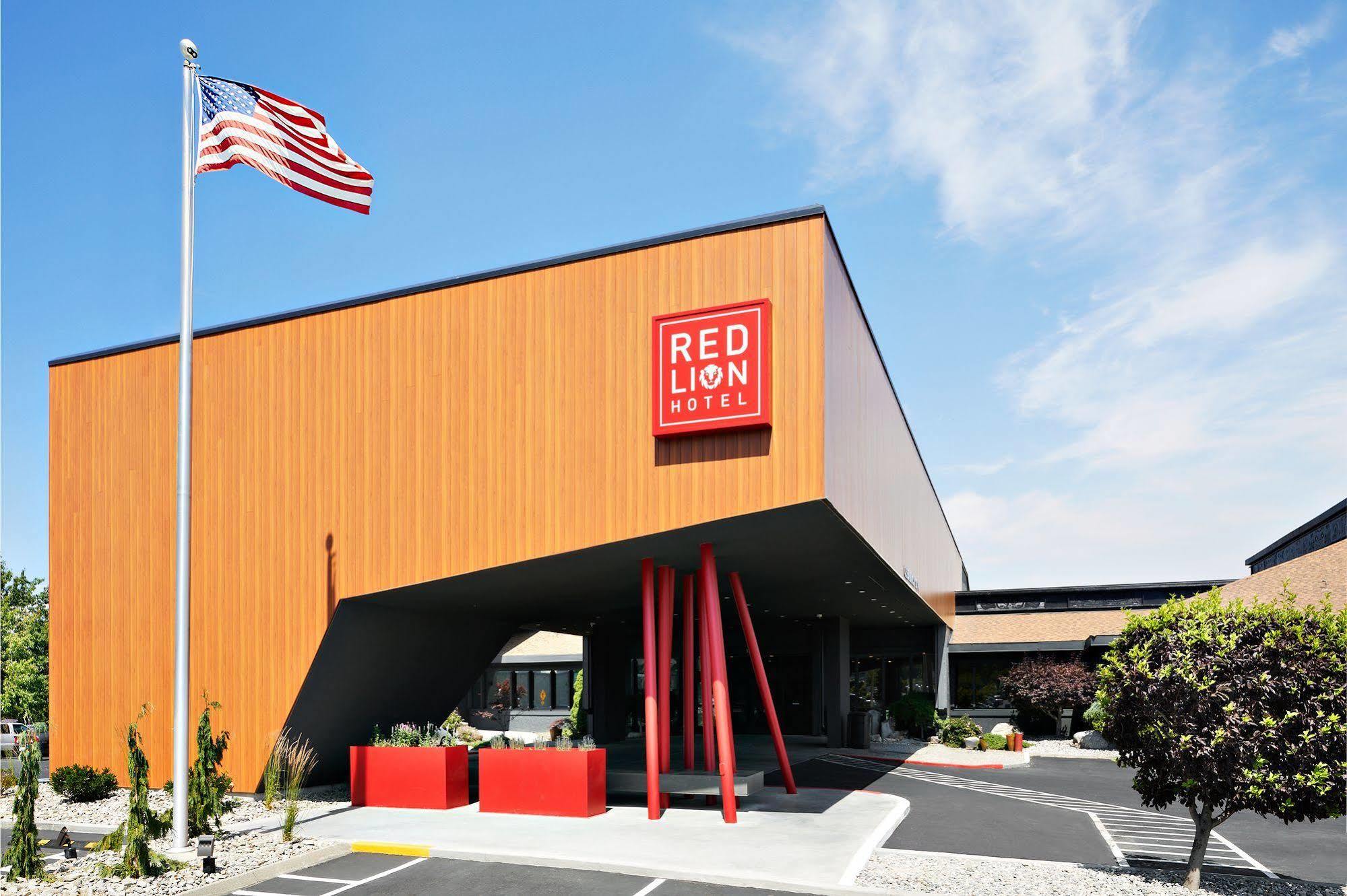 Red Lion Hotel Wenatchee City Center Exteriér fotografie
