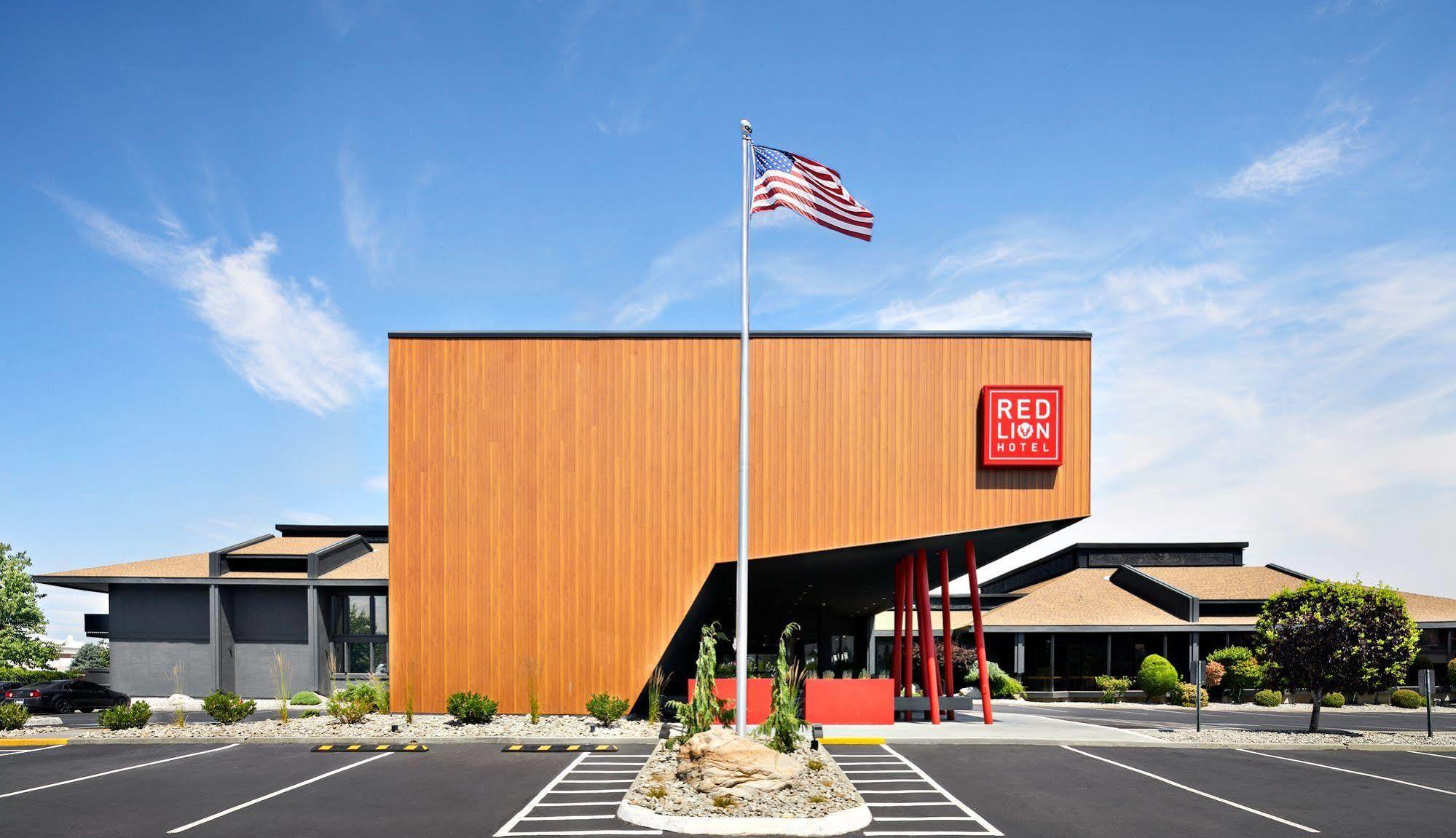 Red Lion Hotel Wenatchee City Center Exteriér fotografie